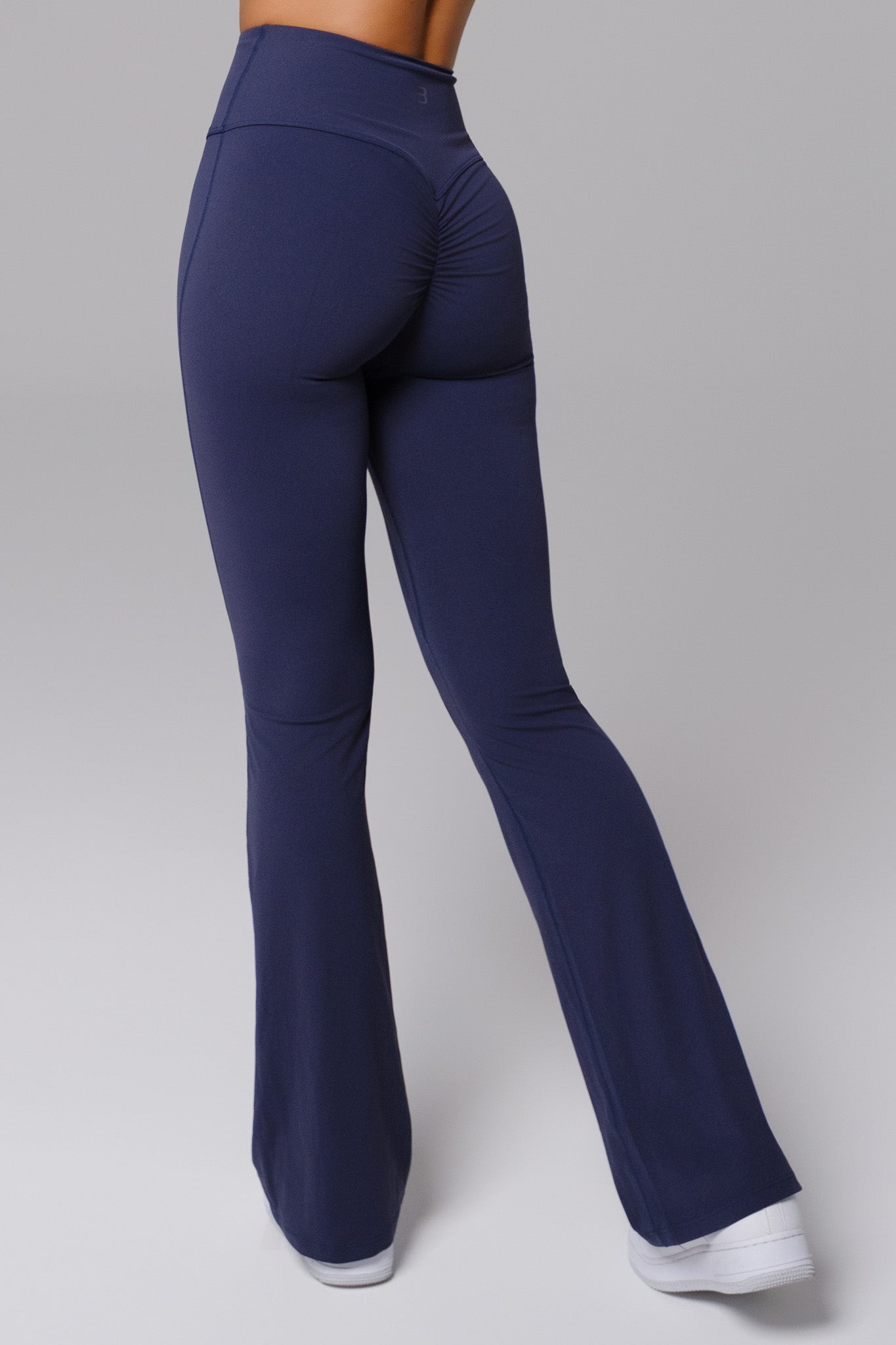 Vérité™ | Haven Flare Leggings