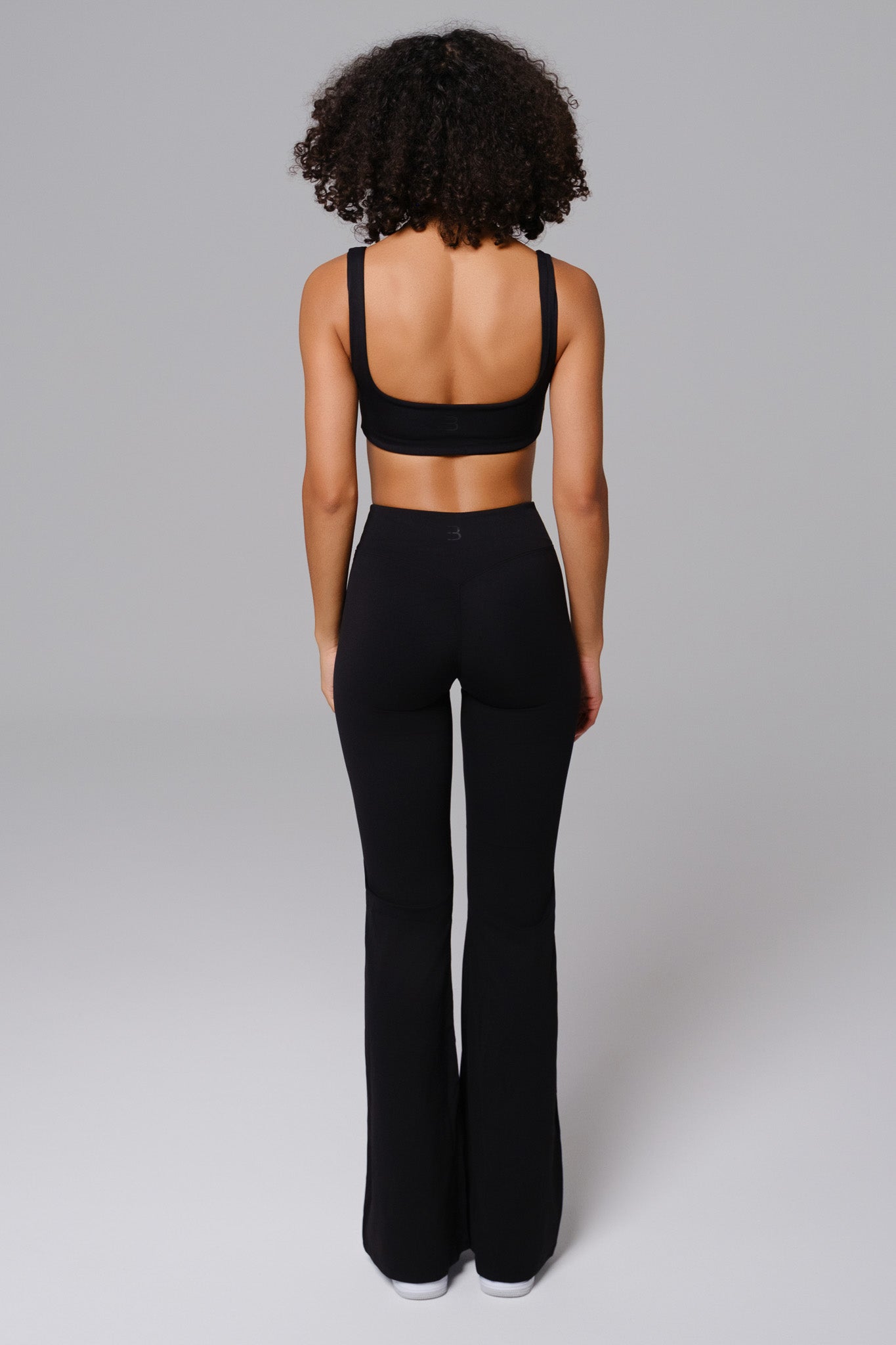 Vérité™ | Maeve Flare Leggings