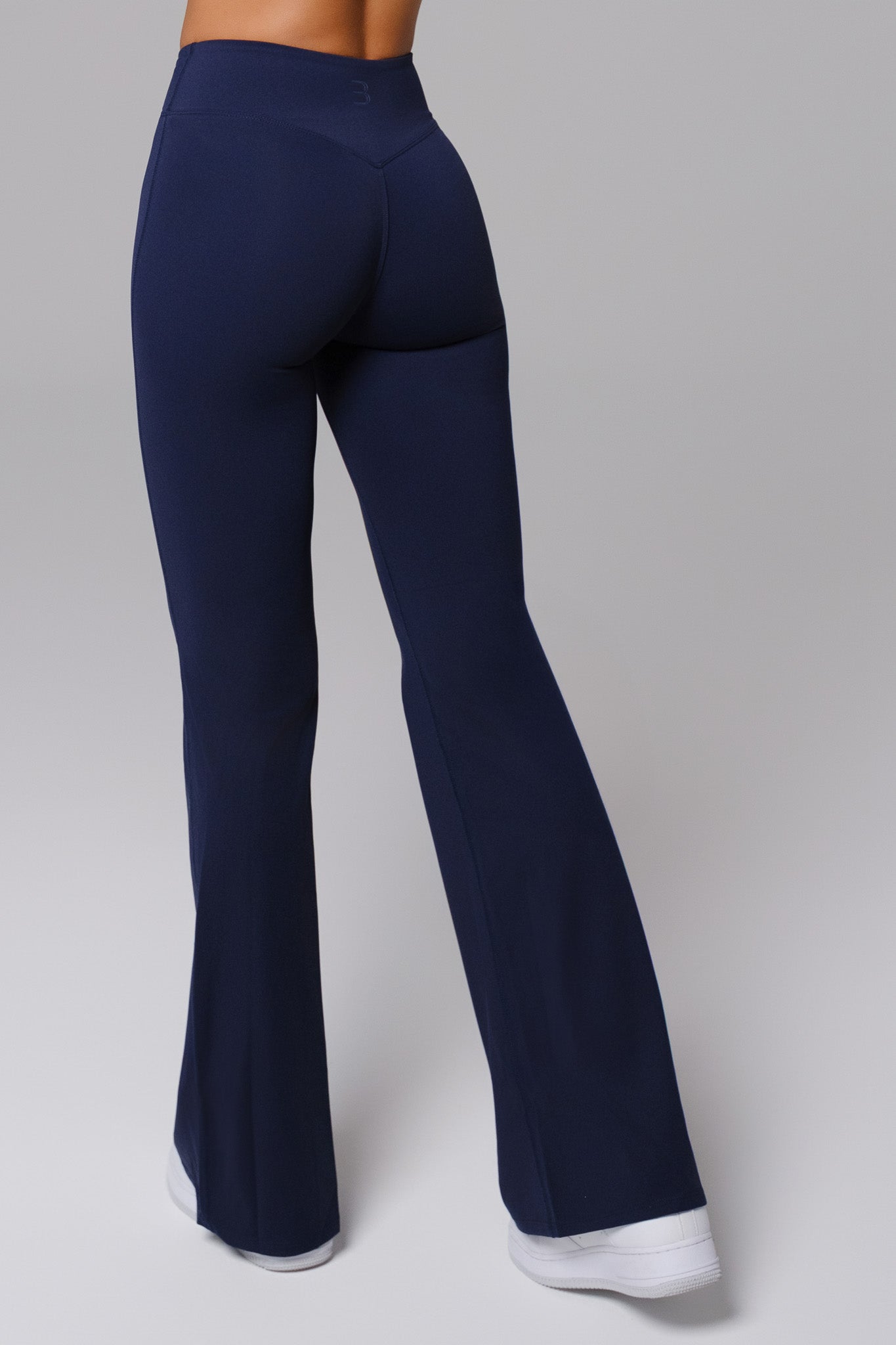 Vérité™ | Maeve Flare Leggings