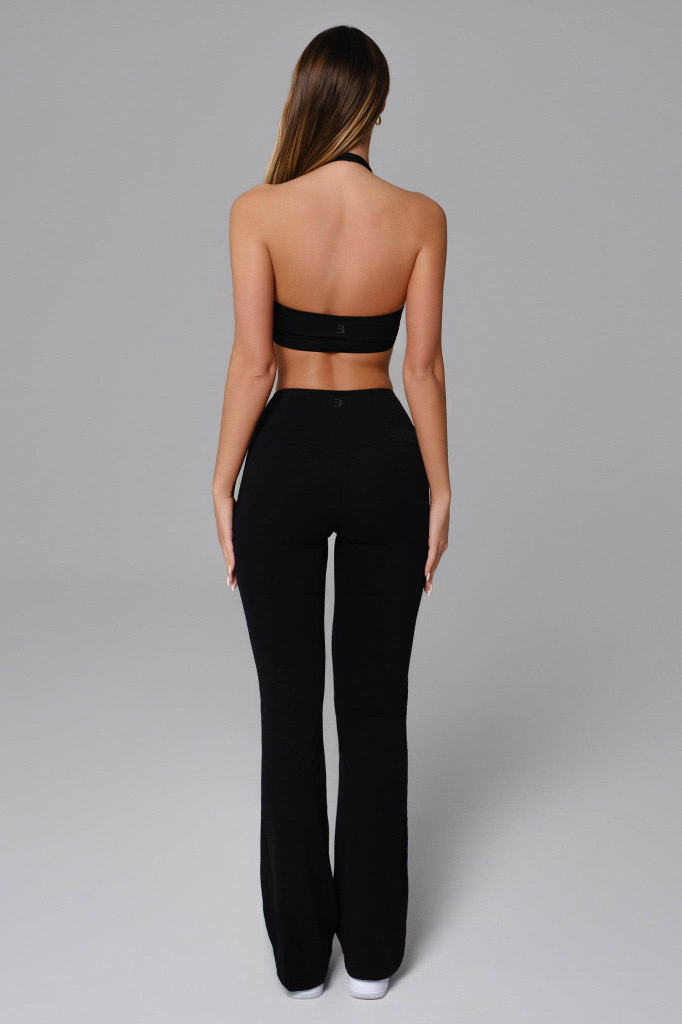 Vérité™ | Nicole Flare Leggings