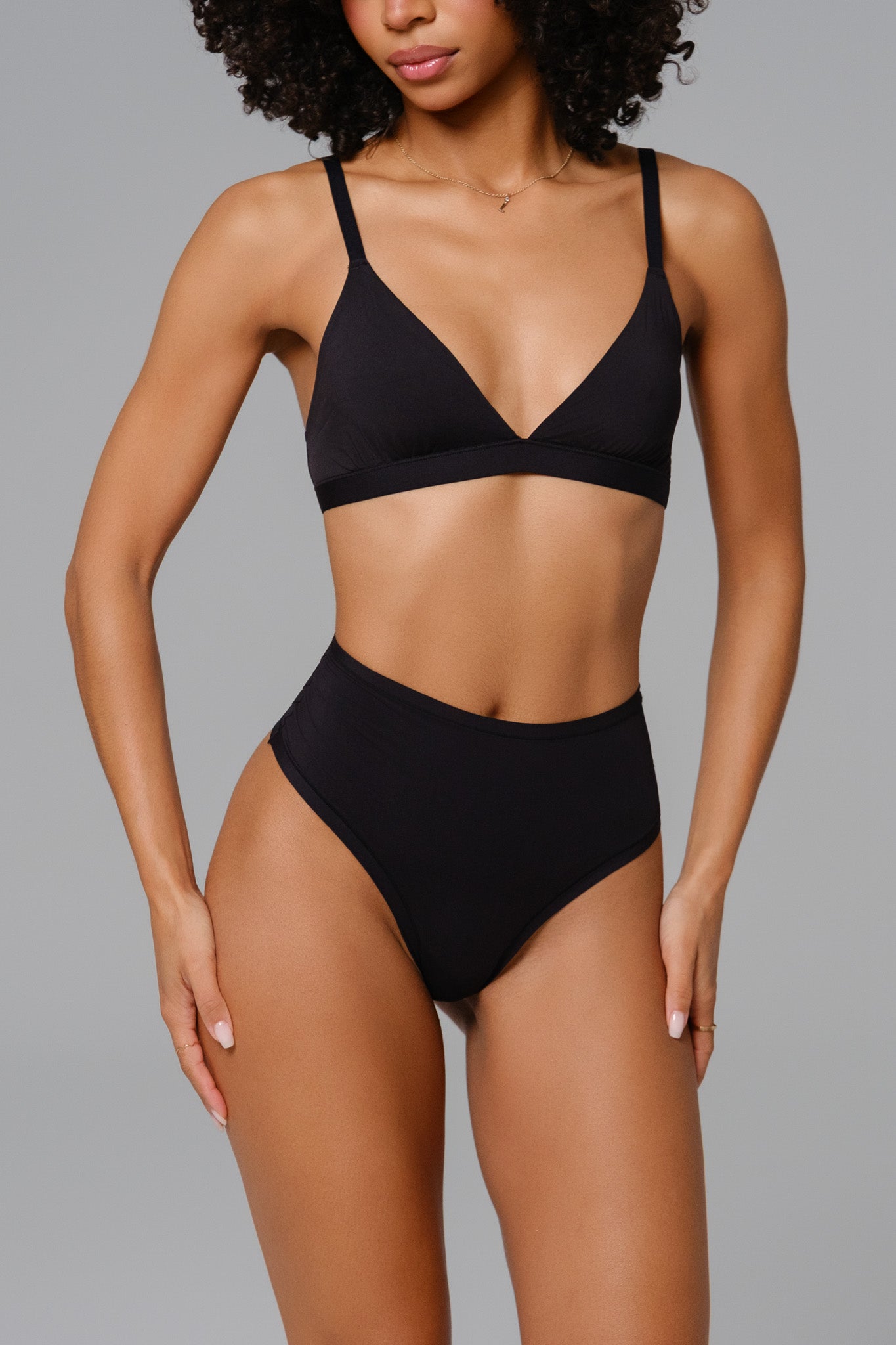 Vérité™ | Smooth High-Waisted Thong